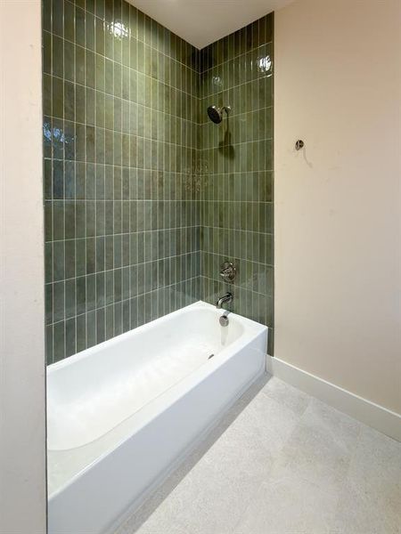 Close-up of interior finishes inside a home in , Roanoke (Image 17).