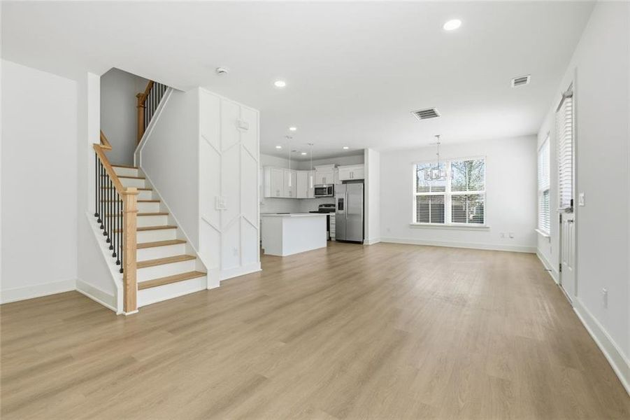 Spacious, unfurnished interior of a new home in , Alpharetta (Image 14).