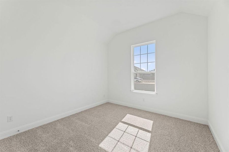 22-SQFT-0183 22-SQFT-0183