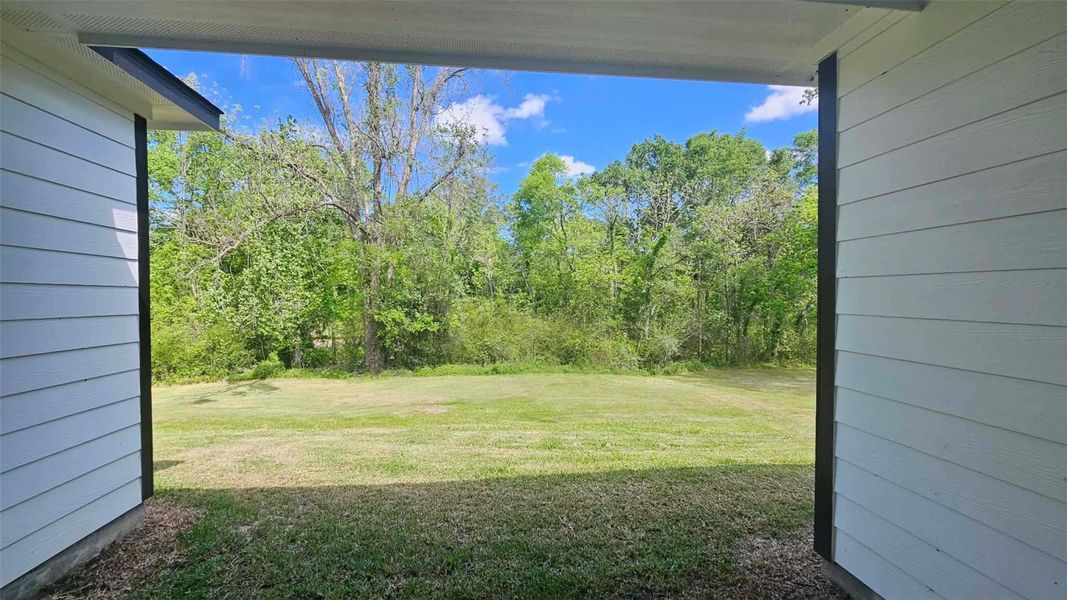 Exterior details and patio area of a home in , Kenefick (Image 26).