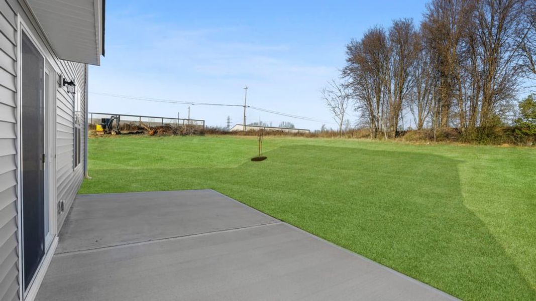 Exterior details and patio area of a home in Edgewood Estates, Greenville (Image 21).
