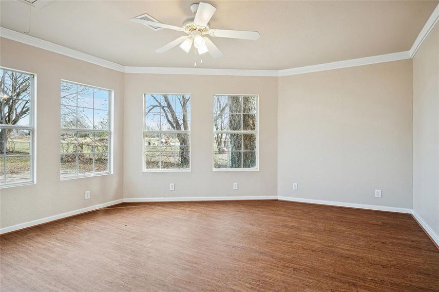 Spacious, unfurnished interior of a new home in , Weatherford (Image 18). Spacious, unfurnished interior of a new home in , Weatherford (Image 18).