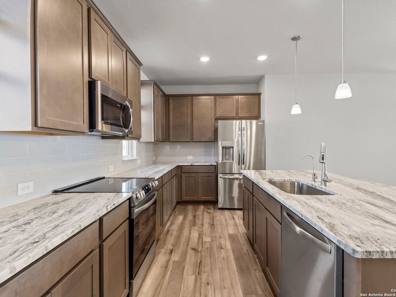 Furnished interior view inside a new home in Hannah Heights, Seguin (Image 10).