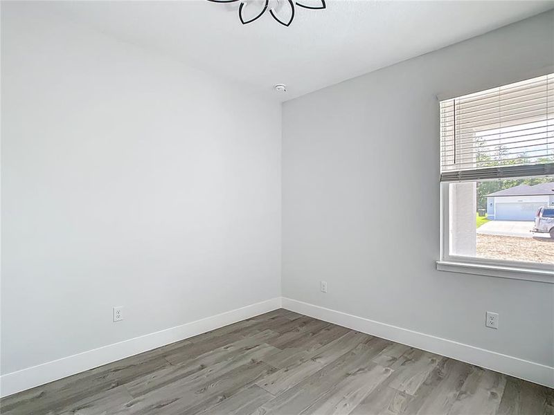 Spacious, unfurnished interior of a new home in , Ocala (Image 16).