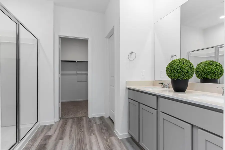 Furnished interior view inside a new home in Holly Ridge, Rosenberg (Image 39).