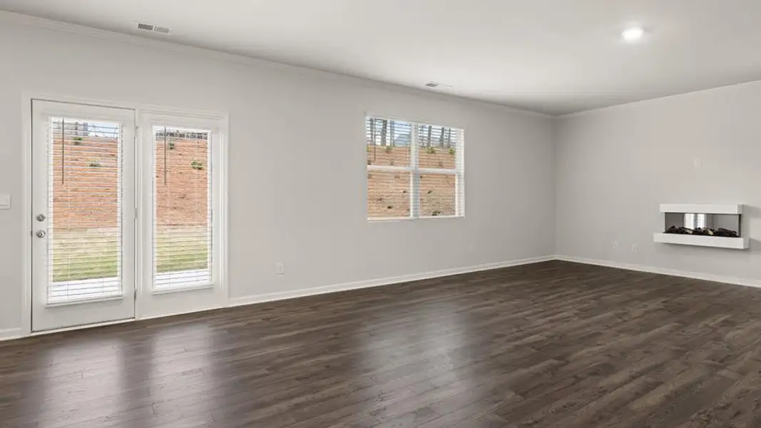 Spacious, unfurnished interior of a new home in Thompson Ridge, Dallas (Image 33). Spacious, unfurnished interior of a new home in Thompson Ridge, Dallas (Image 33).