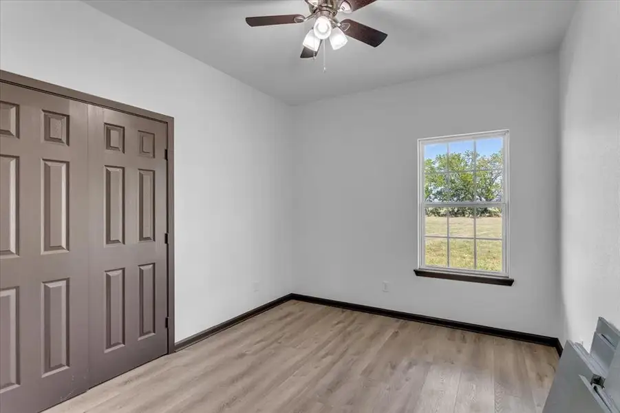 Spacious, unfurnished interior of a new home in , Whitesboro (Image 11).