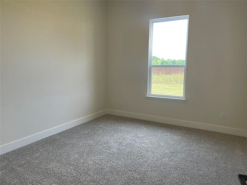 Spacious, unfurnished interior of a new home in , Waxahachie (Image 16).