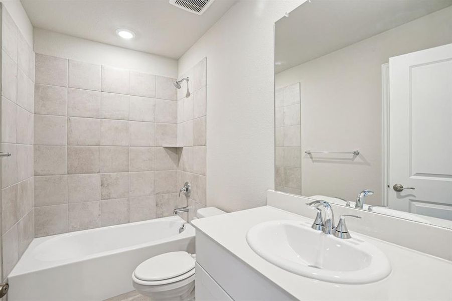 Photo is not of the actual home, but is an inspirational photo of builder’s model home and may depict options, furnishings, and/or decorator features that are not included.