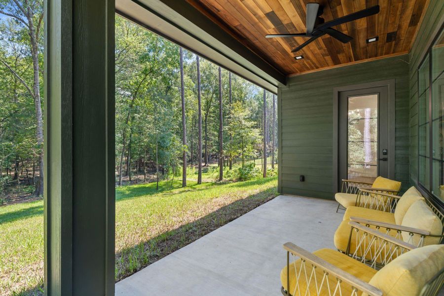 Image 36 of a home in .