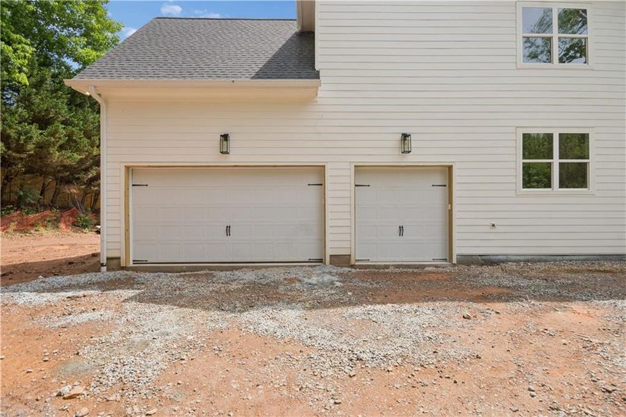 Exterior details and patio area of a home in , Alpharetta (Image 3).