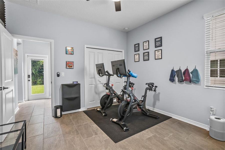 Community amenities in , Sanford (Image 55).