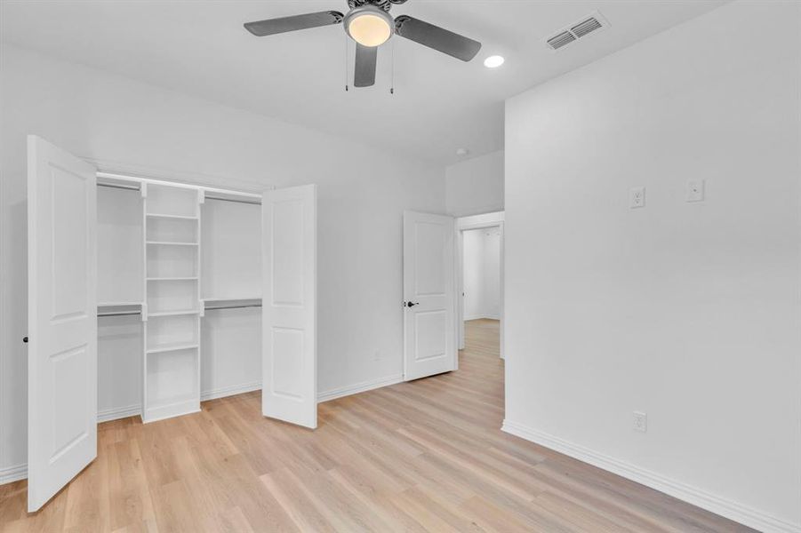 Spacious, unfurnished interior of a new home in , Tyler (Image 28).
