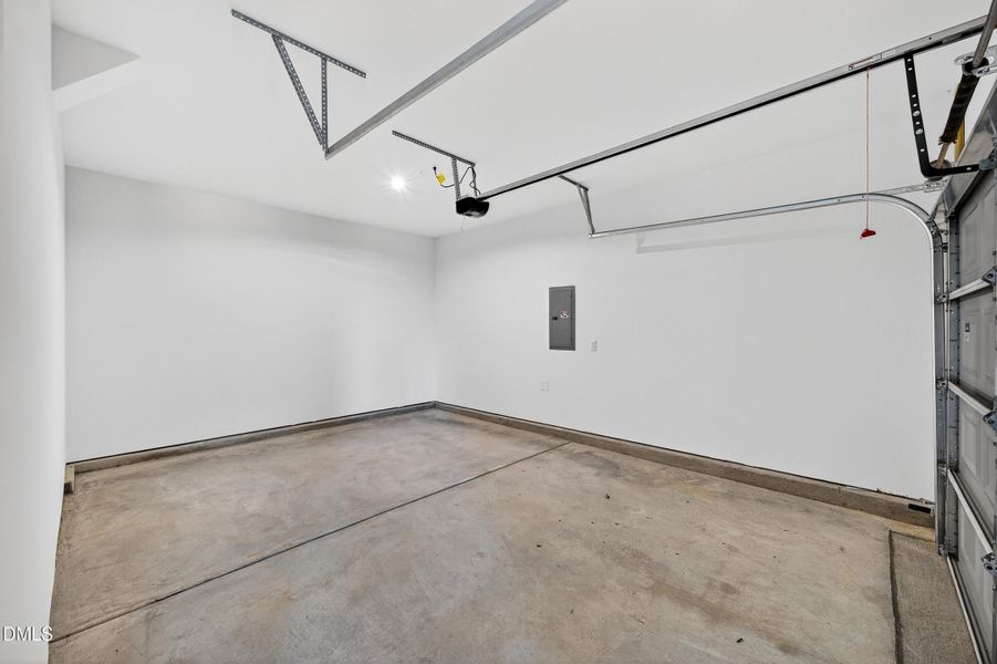 20 -88 tennyson drive, garage, interior 20 -88 tennyson drive, garage, interior