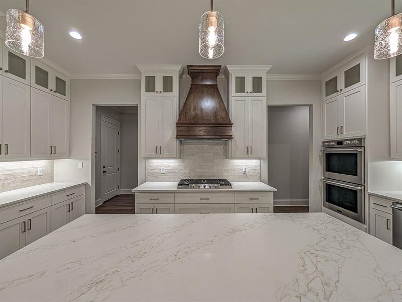 Furnished interior view inside a new home in , Tyler (Image 13).