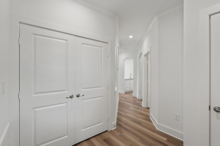 Spacious, unfurnished interior of a new home in , Onalaska (Image 21). Spacious, unfurnished interior of a new home in , Onalaska (Image 21).