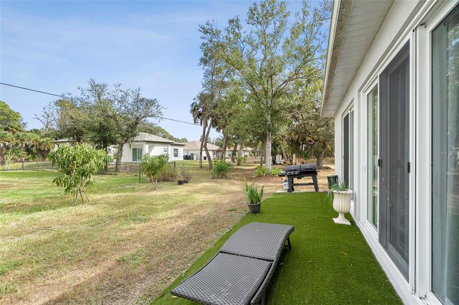 Exterior details and patio area of a home in , North Port (Image 2).