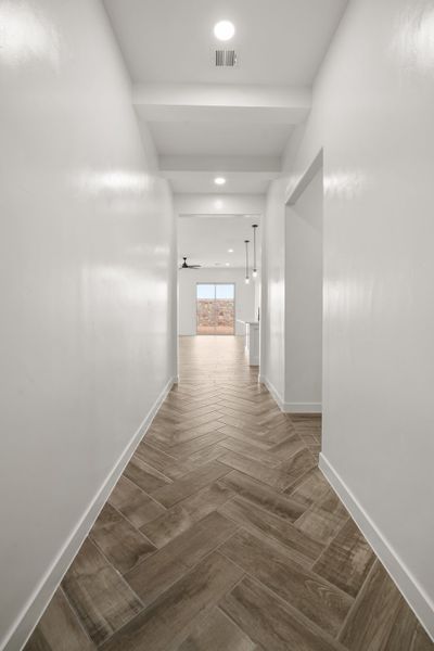 Image 75 representing the Sand Hills by LEH. Homes in Summer Sky North, El Paso, TX. Image 75 representing the Sand Hills by LEH. Homes in Summer Sky North, El Paso, TX.