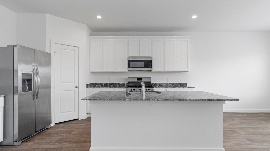 Furnished interior view inside a new home in Evergreen, Rosenberg (Image 7). Furnished interior view inside a new home in Evergreen, Rosenberg (Image 7).