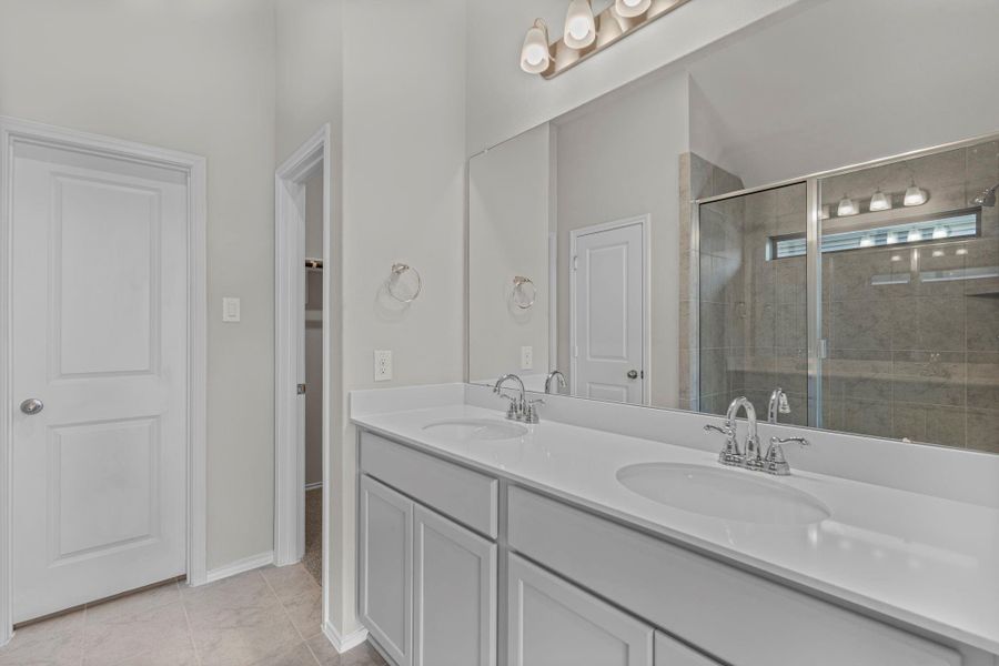 Furnished interior view inside a new home in Grand Central Park, Conroe (Image 12). Furnished interior view inside a new home in Grand Central Park, Conroe (Image 12).