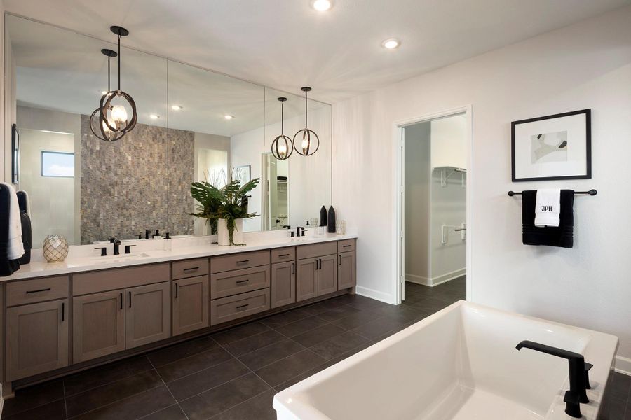 Furnished interior view inside a new home in , Fulshear (Image 20).