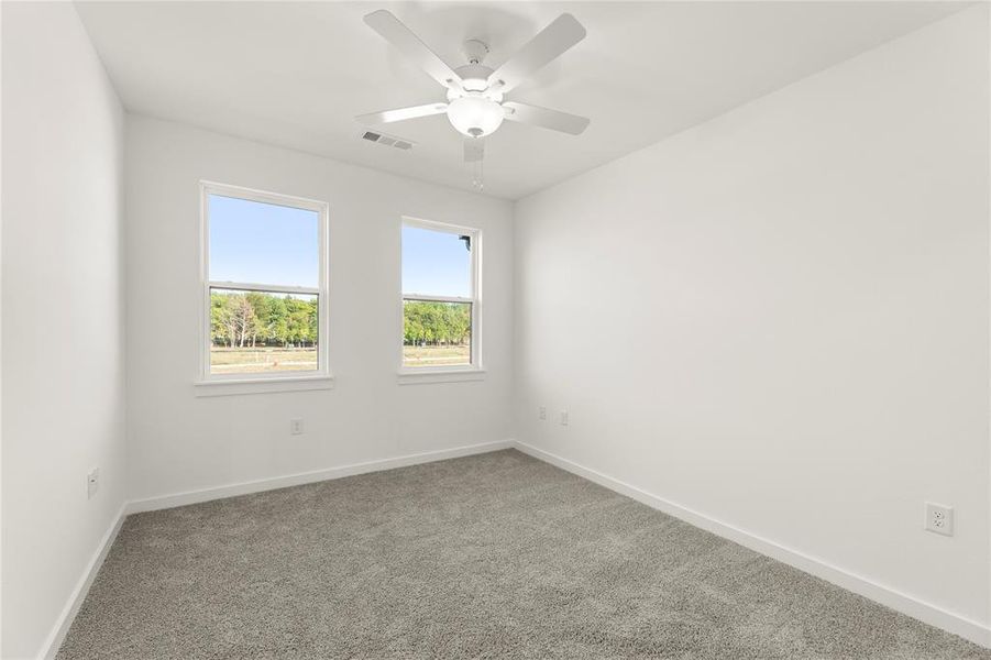 Spacious, unfurnished interior of a new home in , Melissa (Image 13).