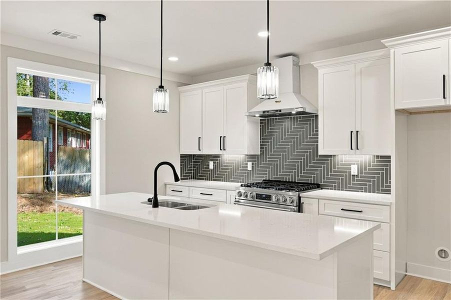 Furnished interior view inside a new home in , Atlanta (Image 15).