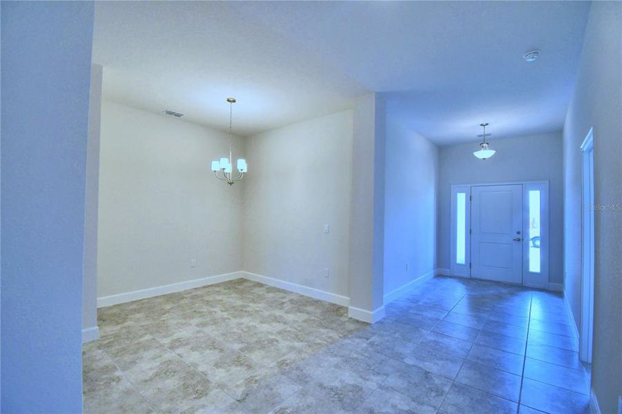 Spacious, unfurnished interior of a new home in Cadence Crossing, Auburndale (Image 17).
