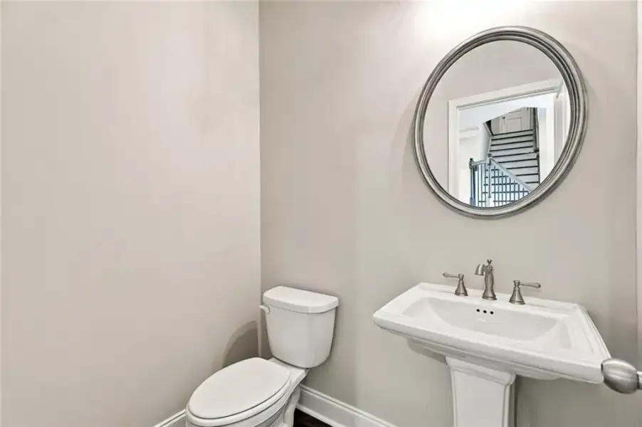 Furnished interior view inside a new home in , Gainesville (Image 6).