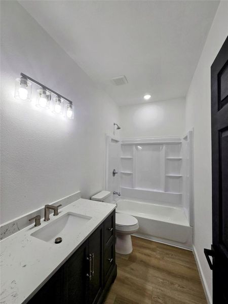 Furnished interior view inside a new home in , La Marque (Image 7).