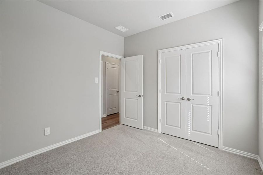 Photo is not of the actual home, but is an inspirational photo of builder’s model home and may depict options, furnishings, and/or decorator features that are not included.