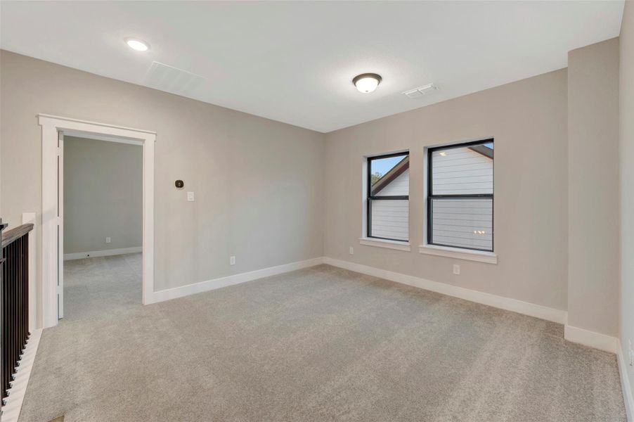 Spacious, unfurnished interior of a new home in ARTAVIA 50' Homesites, Conroe (Image 22).