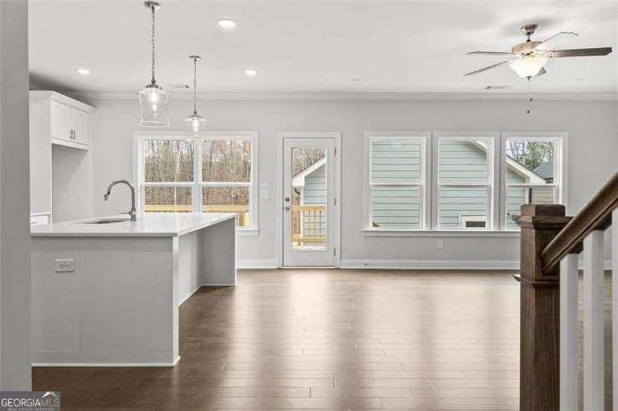 Spacious, unfurnished interior of a new home in , Athens (Image 8). Spacious, unfurnished interior of a new home in , Athens (Image 8).