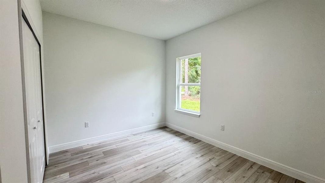 Spacious, unfurnished interior of a new home in , Citrus Springs (Image 15).