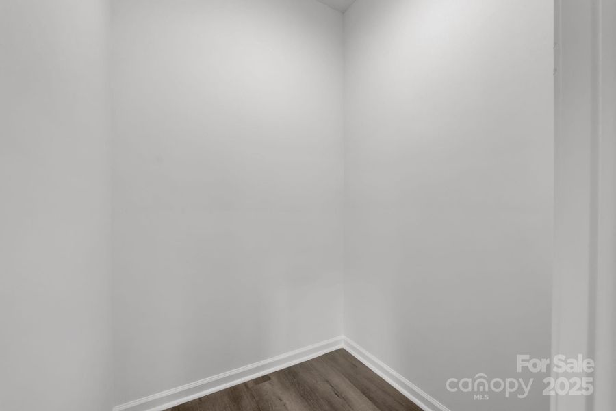 Spacious, unfurnished interior of a new home in , Shelby (Image 22).