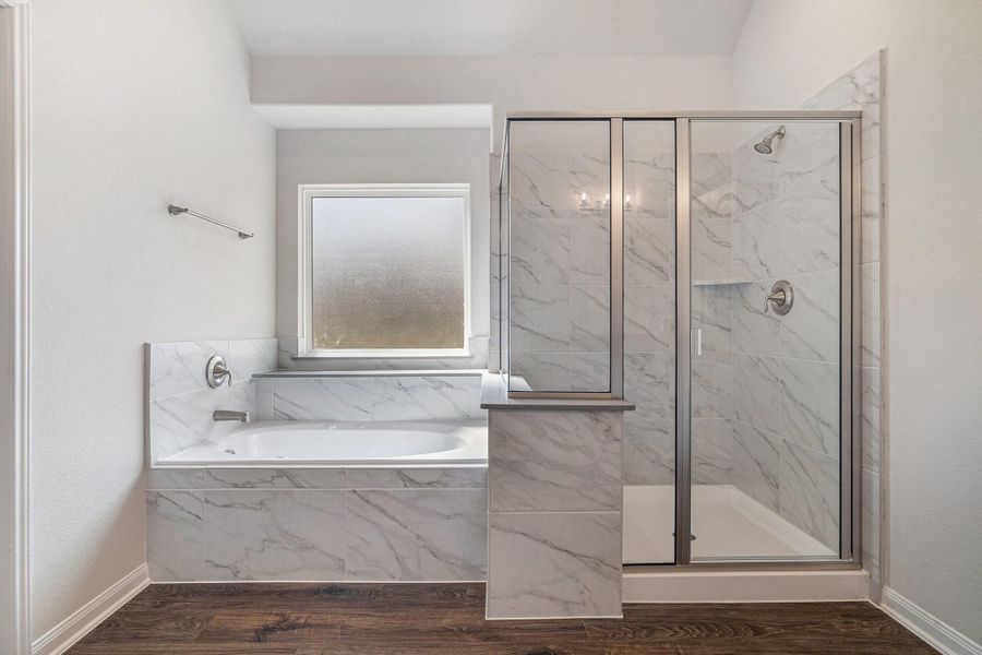 Furnished interior view inside a new home in Deer Pines, Conroe (Image 4).