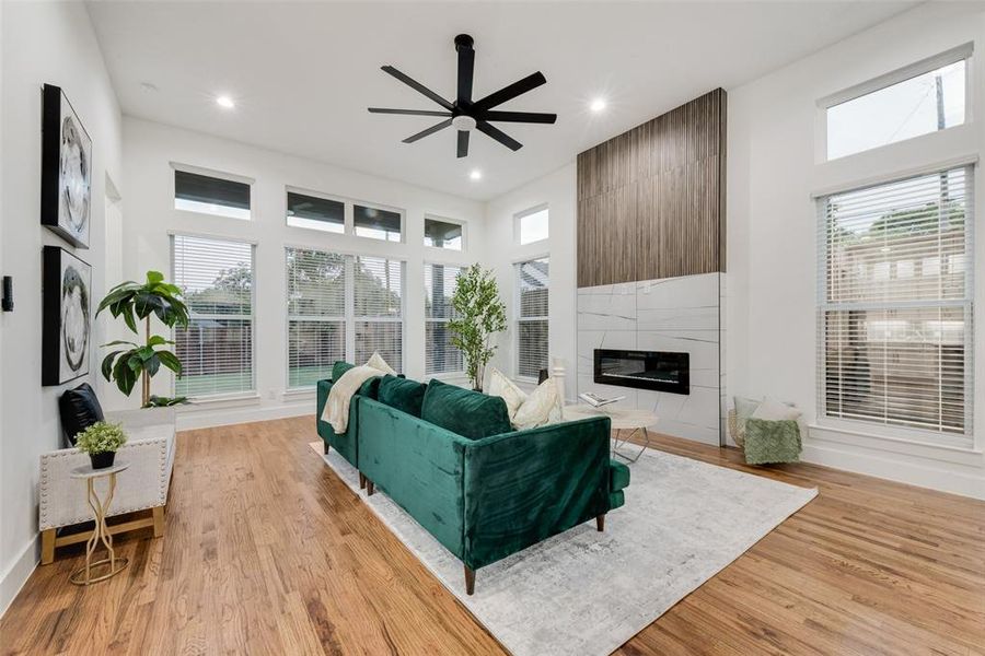 Furnished interior view inside a new home in , Dallas (Image 15).