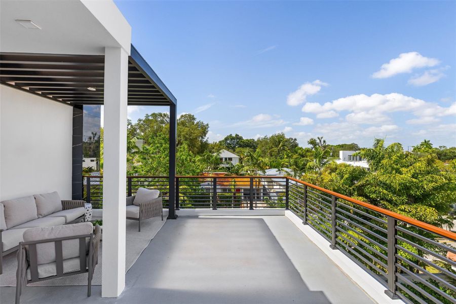 Image 52 of a home in .