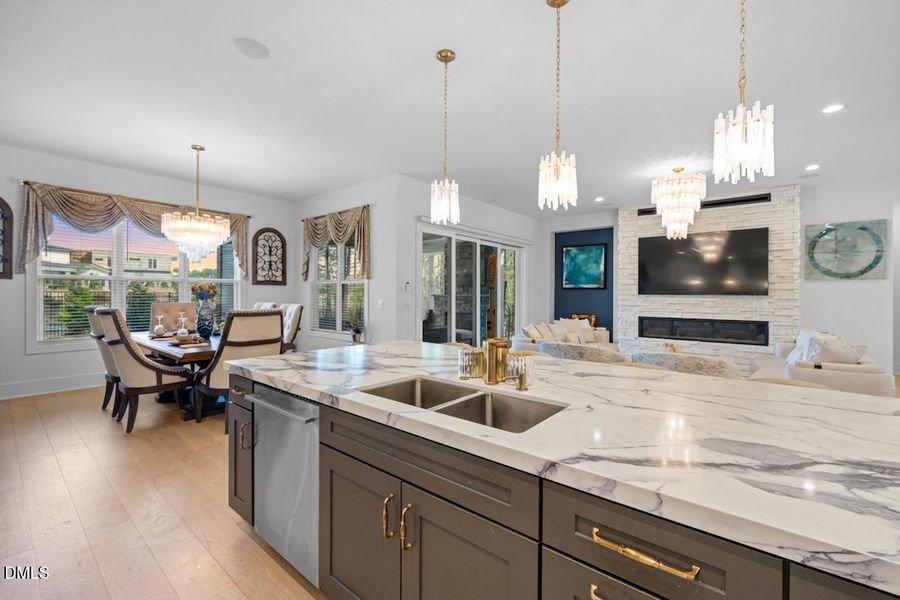 collov-ai_20260402222122_0wg2p9