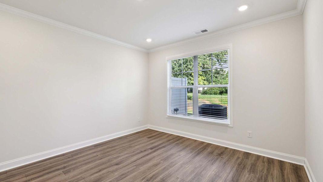 Spacious, unfurnished interior of a new home in Blackstone Bay Townhomes, Sherrills Ford (Image 44).