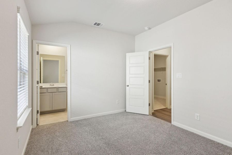 Photo is not of the actual home but is an inspirational photo of builder’s model home and may depict options, furnishings, and/or decorator features that are not included. Photo is not of the actual home but is an inspirational photo of builder’s model home and may depict options, furnishings, and/or decorator features that are not included.