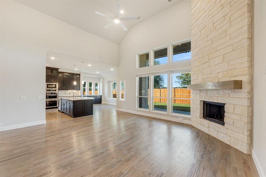 Spacious, unfurnished interior of a new home in Hayes Crossing, Midlothian (Image 38).