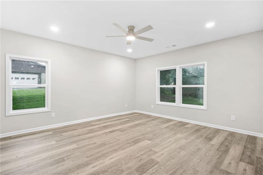 Spacious, unfurnished interior of a new home in , Stockbridge (Image 46).