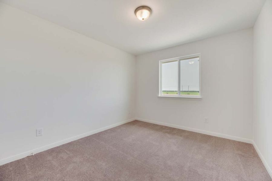 Representative unfurnished interior of a home built from the Newland by Pacesetter Homes in Elevon, Lavon (Image 18).