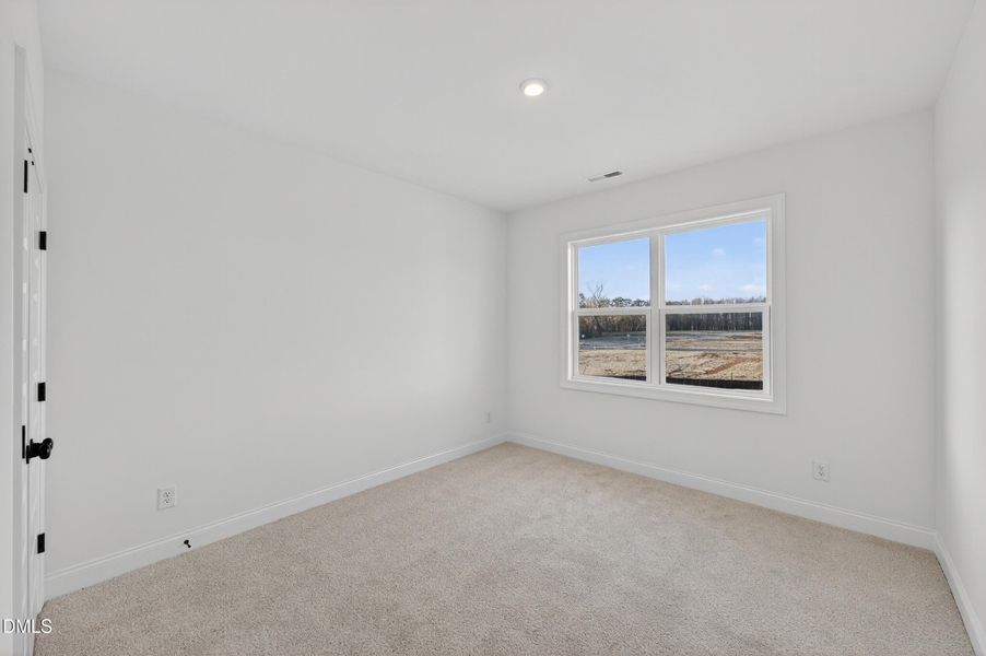 18 -66 tennyson drive, interior