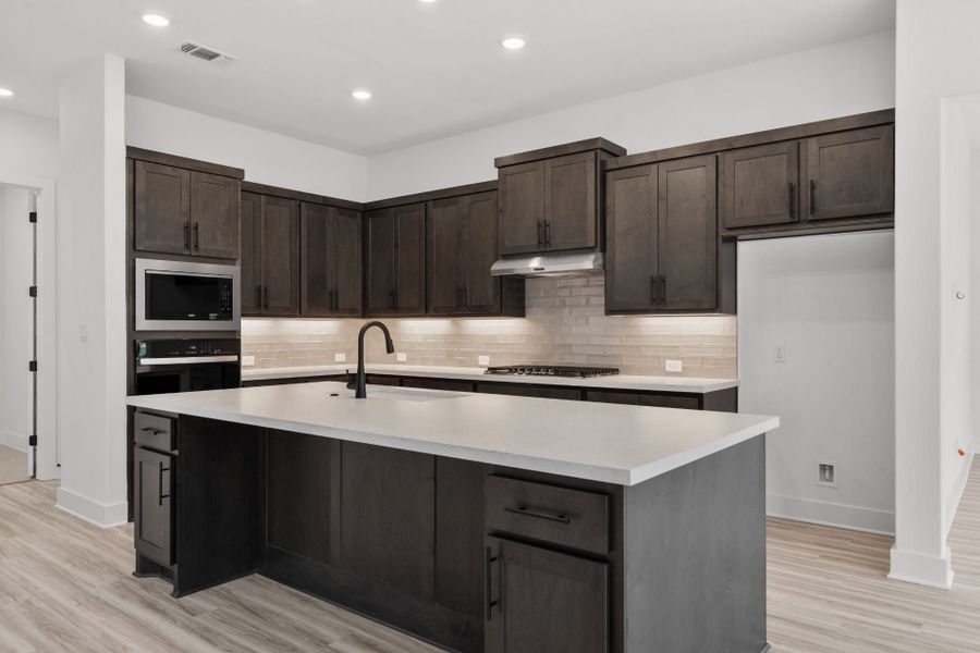 4br New Home in Leander, TX.  - Slide 11