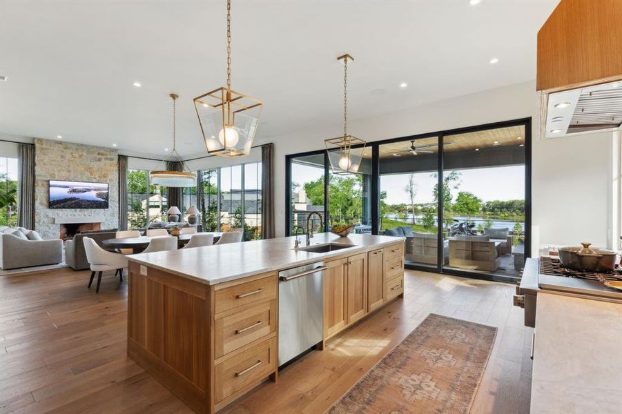 Furnished interior view inside a new home in , Malakoff (Image 24).