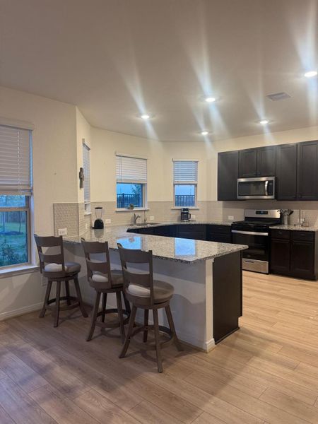 Community amenities in Sunterra, Katy (Image 30).
