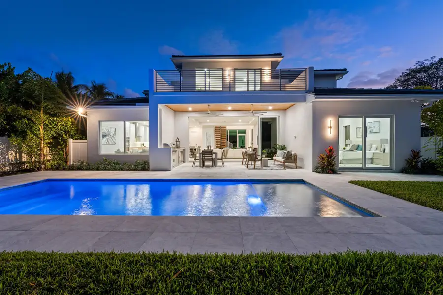 POOL_TO_REAR_STRAIGHT_SUNSET_DT