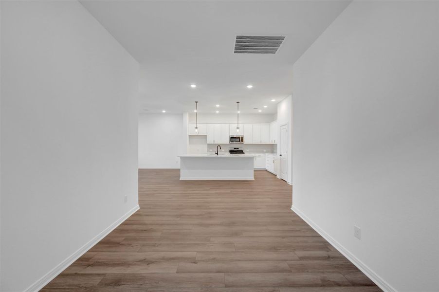 Spacious, unfurnished interior of a new home in Escondido 45’ Homesites, Magnolia (Image 24).